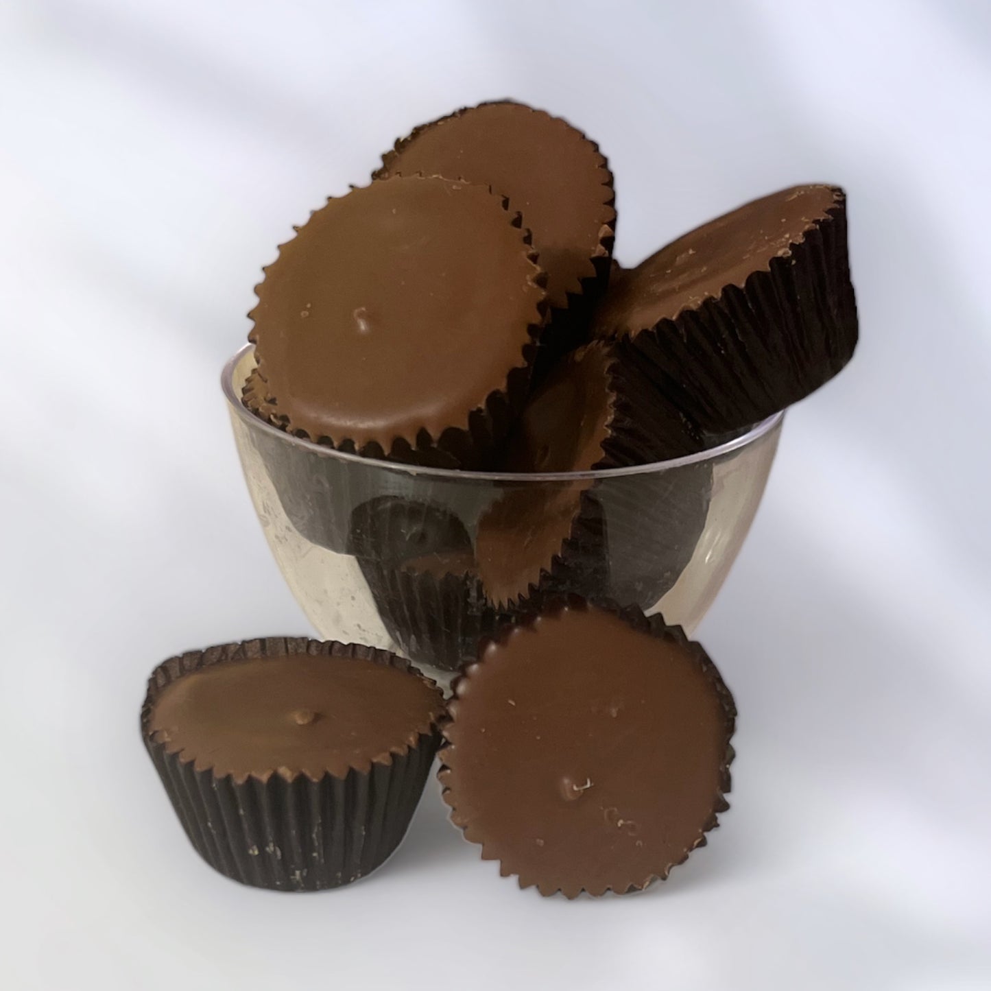 MILK CHOCOLATE MINI PEANUT BUTTER CUPS