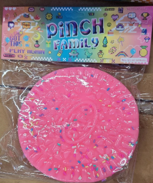PINCH FAMILY OREO SQUISHY (JUMBO PINK)