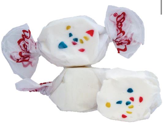 FROSTED CUPCAKE SALTWATER TAFFY BULK