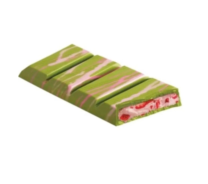 MATCHA STRAWBERRY CREAM CHOCOLATE 3.26 oz (95g)